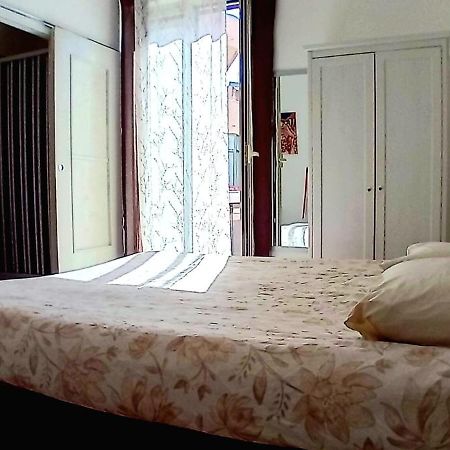 Affitti Brevi Policlinico Apartment ปาแลร์โม ภายนอก รูปภาพ