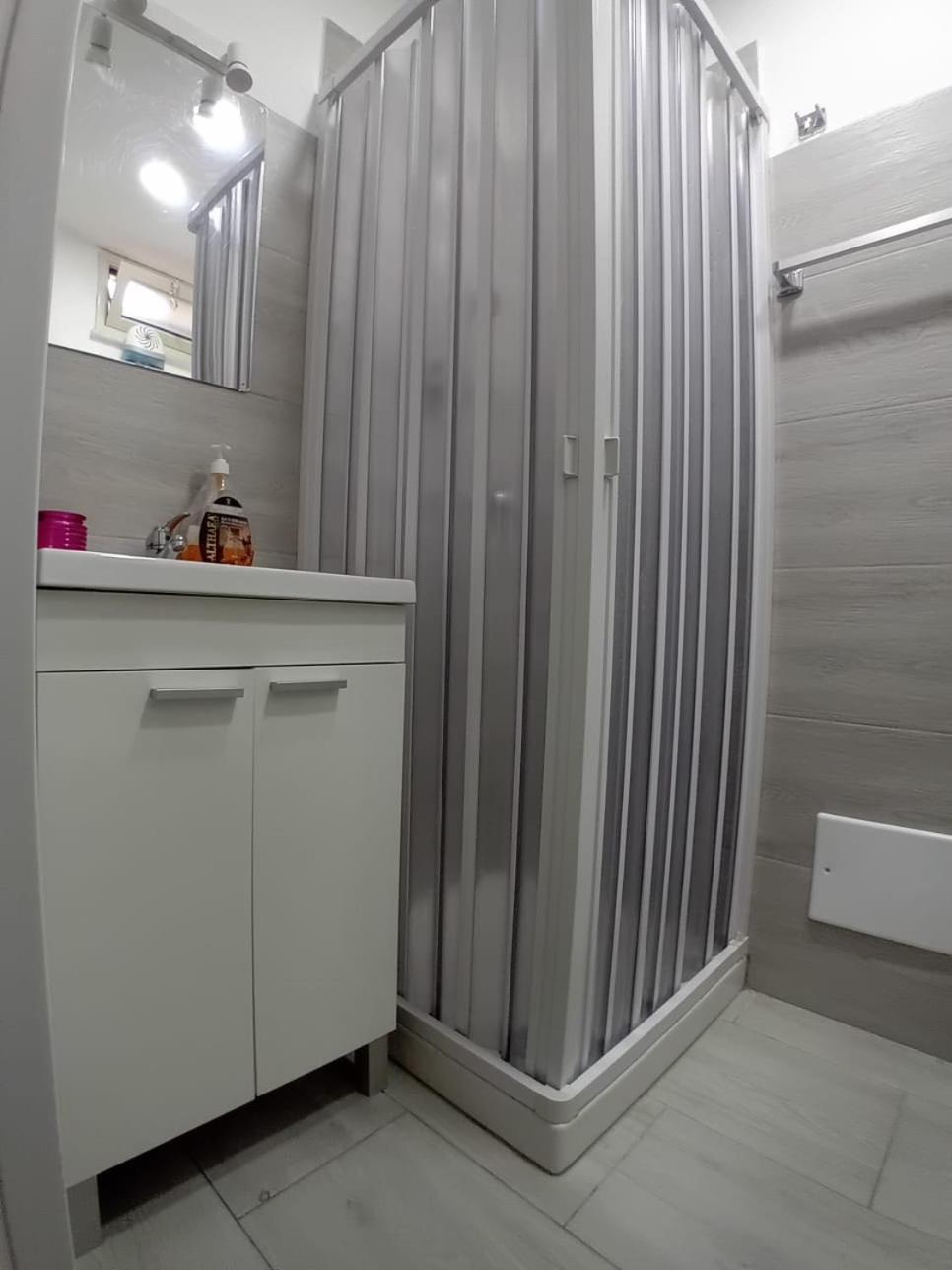 Affitti Brevi Policlinico Apartment ปาแลร์โม ภายนอก รูปภาพ